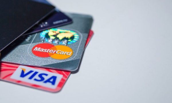 Best Debt Transfer Credit Cards: The Ultimate Guide for Easy Selection